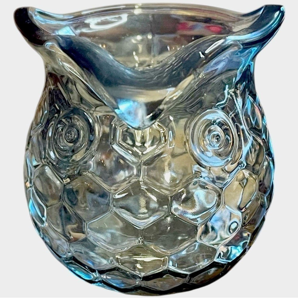 Small owl tea light holder, gray tinted glass, vintage, excellent condition